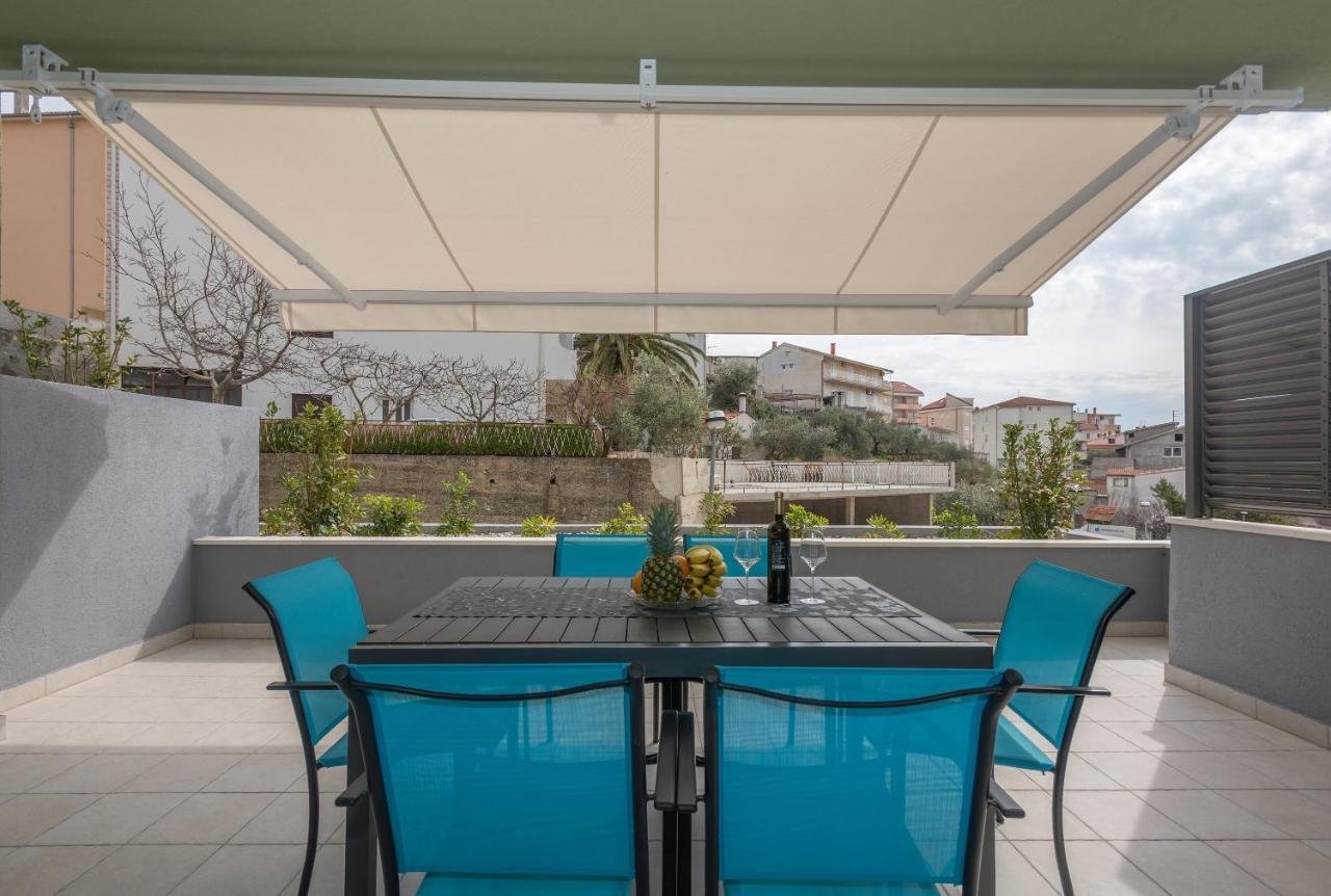Kati Apartment Макарска Екстериор снимка