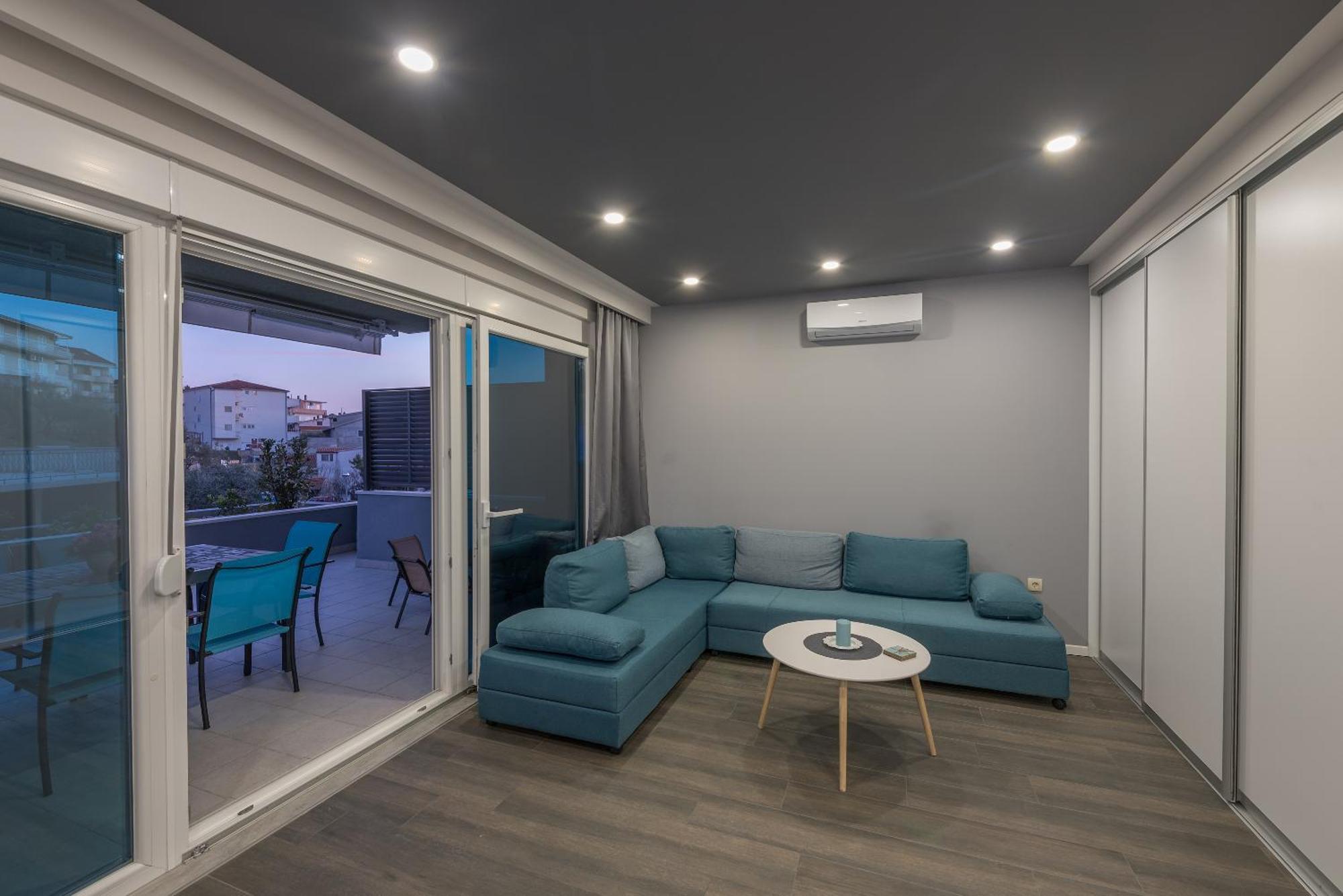 Kati Apartment Макарска Екстериор снимка
