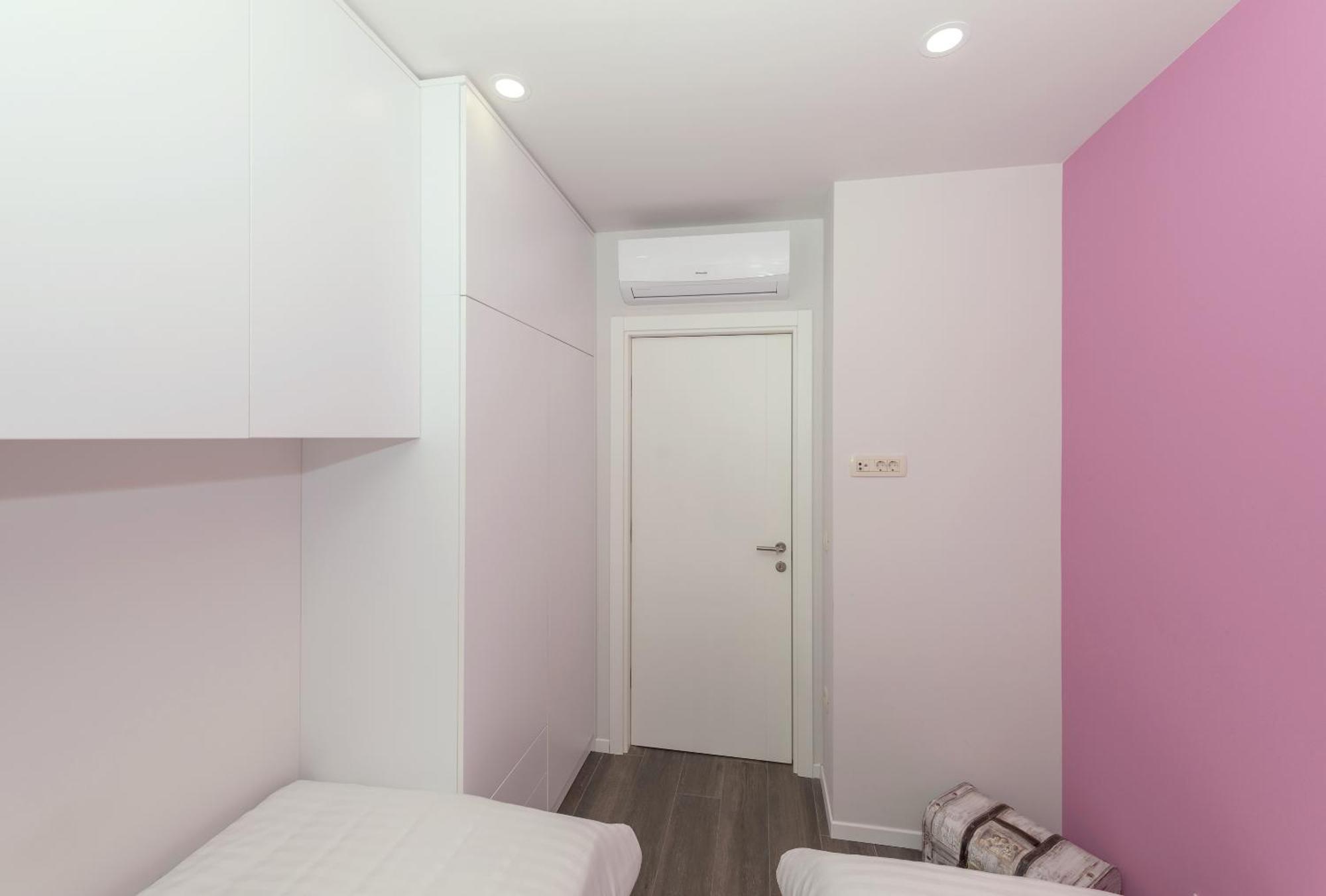 Kati Apartment Макарска Екстериор снимка