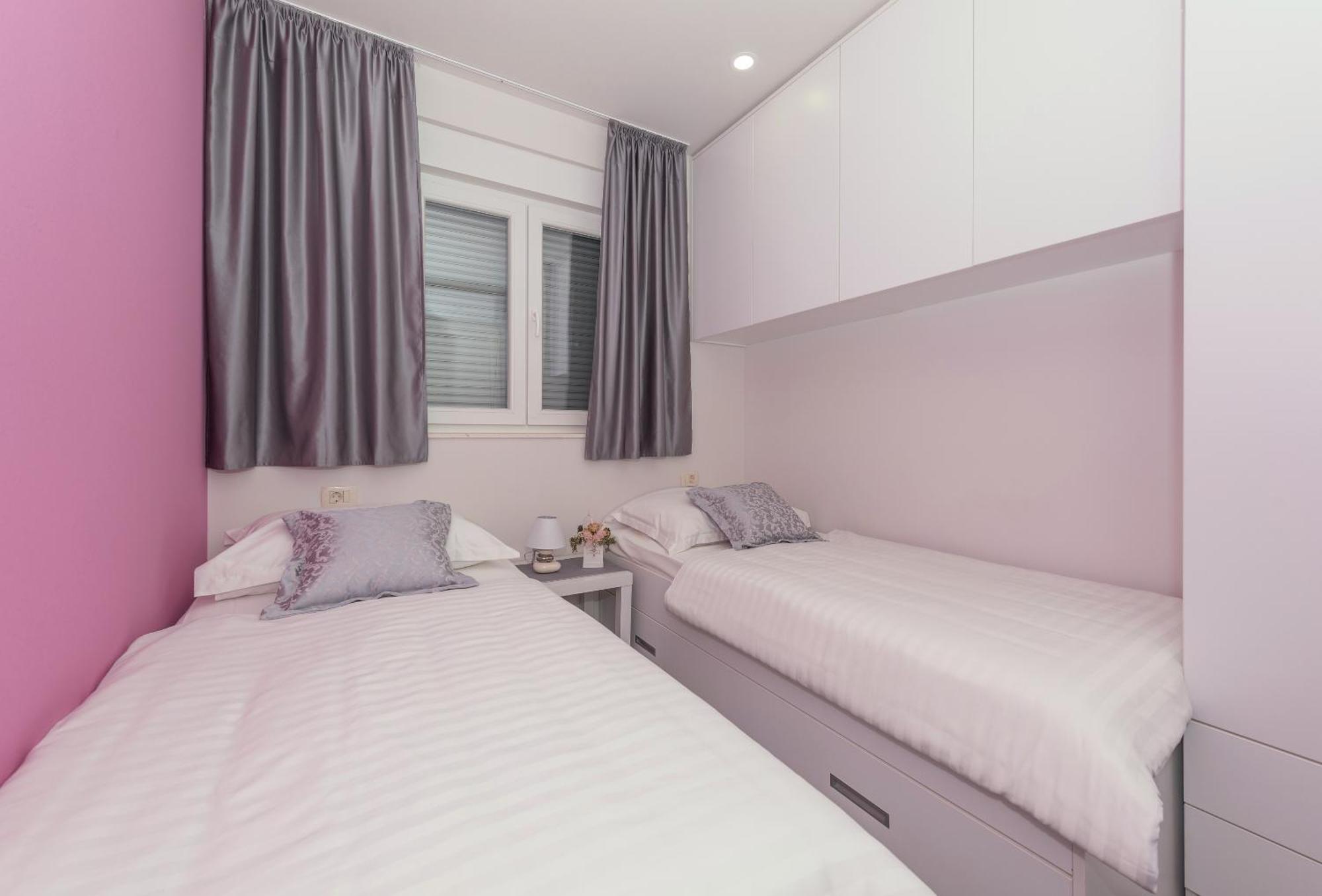 Kati Apartment Макарска Екстериор снимка