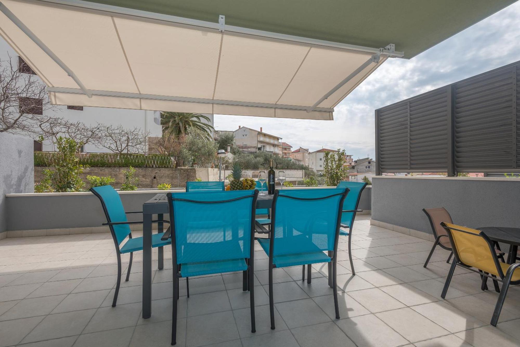 Kati Apartment Макарска Екстериор снимка