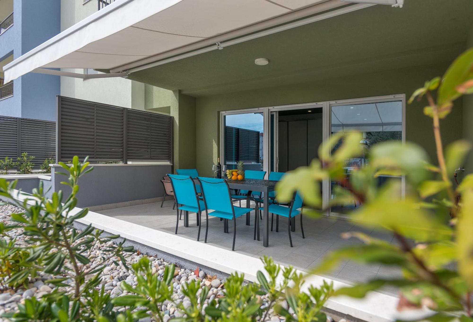 Kati Apartment Макарска Екстериор снимка