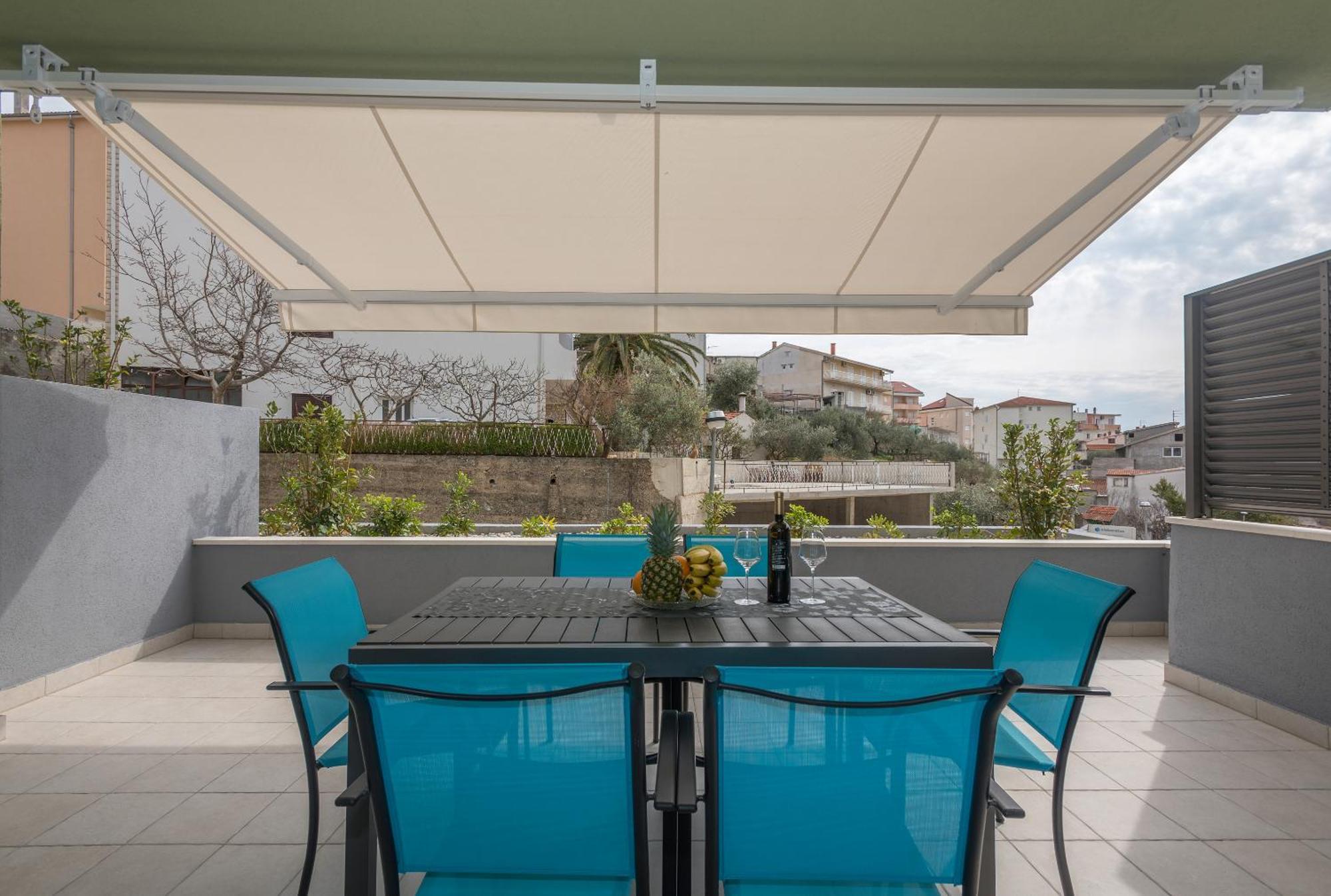 Kati Apartment Макарска Екстериор снимка
