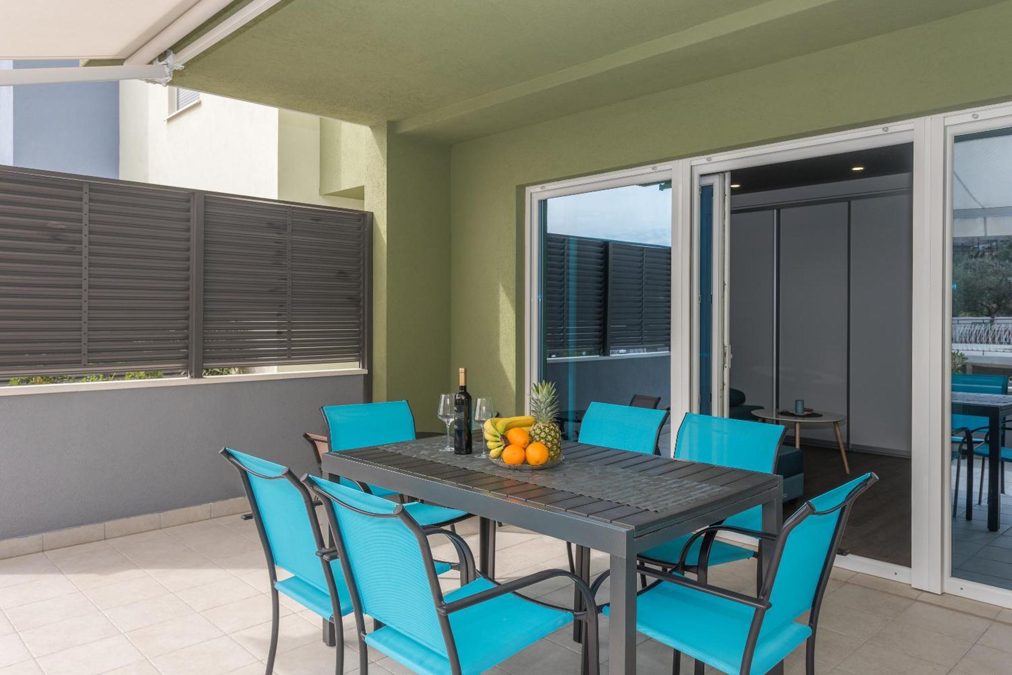 Kati Apartment Макарска Екстериор снимка